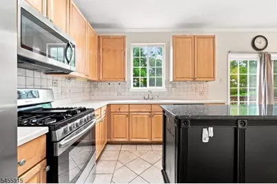 211 Winding Hill Dr, Mount Olive, NJ 07840 - Photo 11