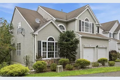 211 Winding Hill Dr, Mount Olive, NJ 07840 - Photo 3