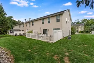 9 Ferndale la, Hardyston Township, NJ 07419 - Photo 25