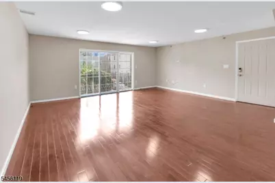 13 Lisa Ct #2, Newark, NJ 07112 - Photo 3