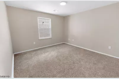 13 Lisa Ct #2, Newark, NJ 07112 - Photo 9