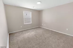 13 Lisa Ct, Newark, NJ 07112 - Photo 9