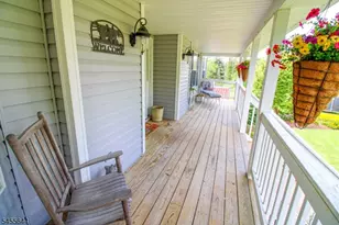 7 Dunn Pl, Wantage, NJ 07461 - Photo 5