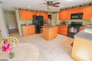 7 Dunn Pl, Wantage, NJ 07461 - Photo 11