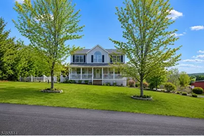 7 Dunn Pl, Wantage, NJ 07461 - Photo 1