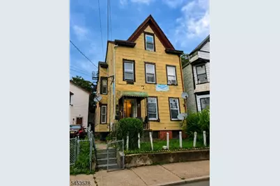 165 Pearl St, Paterson, NJ 07501 - Photo 1