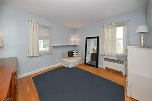 160 Rock Rd, Hawthorne, NJ 07506 - Photo 15