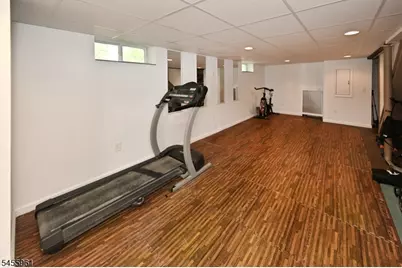 160 Rock Rd, Hawthorne, NJ 07506 - Photo 19