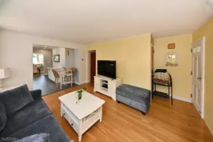 160 Rock Rd, Hawthorne, NJ 07506 - Photo 7