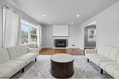 633 Woodland Ave, Plainfield, NJ 07062 - Photo 5