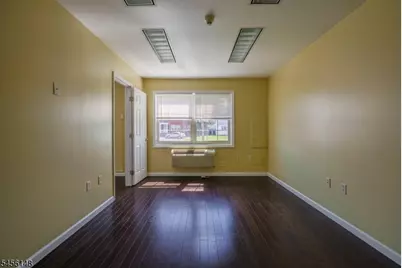 1185 Morris Ave B2 U203-204, Union Township, NJ 07083 - Photo 3