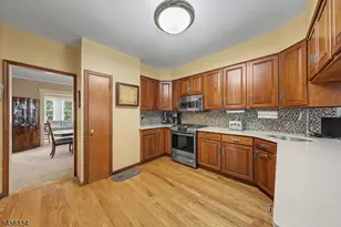 117 Severin Ct, Cranford Township, NJ 07016 - Photo 19