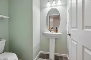 55 Greenbrook Dr, Bloomfield, NJ 07003 - Photo 15