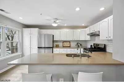 55 Greenbrook Dr, Bloomfield, NJ 07003 - Photo 9