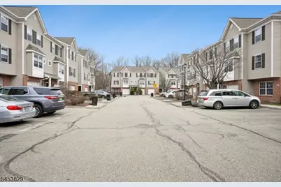 55 Greenbrook Dr, Bloomfield, NJ 07003 - Photo 29