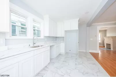 159 E Grant Ave, Roselle Park, NJ 07204 - Photo 17