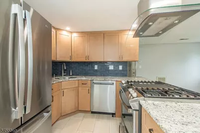 97 New York Ave, Jefferson Township, NJ 07849 - Photo 9