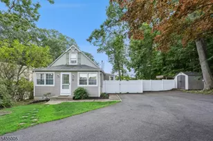 6 Woodlawn Terrace, Randolph Township, NJ 07869 - Photo 3
