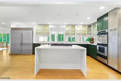 1204 Johnston Dr, Watchung, NJ 07069 - Photo 27