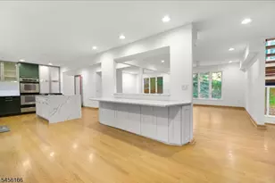 1204 Johnston Dr, Watchung, NJ 07069 - Photo 33