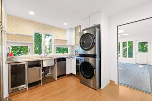 1204 Johnston Dr, Watchung, NJ 07069 - Photo 23