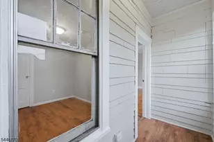 926 S 20th St, Newark, NJ 07108 - Photo 11