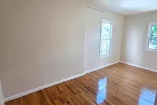 1035 Hunterdon St, Newark, NJ 07112 - Photo 3