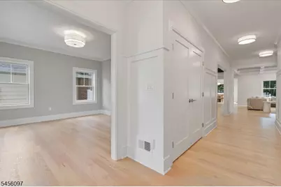 517 Lexington Ave, Cranford Township, NJ 07016 - Photo 3