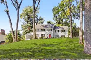 1015 Sleepy Hollow Ln, Plainfield, NJ 07060 - Photo 3