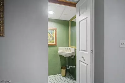 1015 Sleepy Hollow Lane, Plainfield, NJ 07060 - Photo 35