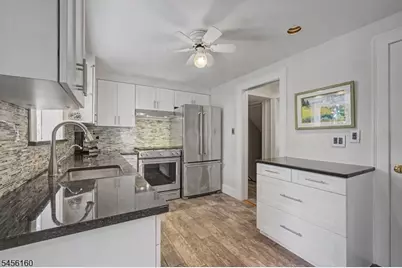 1015 Sleepy Hollow Lane, Plainfield, NJ 07060 - Photo 13