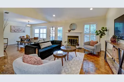 226 Crescenzi Ct, West Orange Township, NJ 07052 - Photo 5