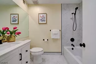 226 Crescenzi Ct, West Orange Township, NJ 07052 - Photo 21