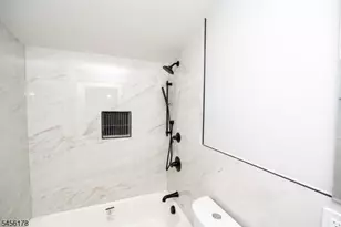 415 E 4th Ave, Roselle, NJ 07203 - Photo 29