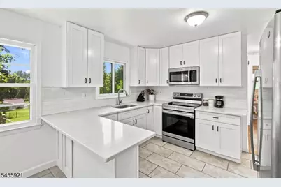 20 S Hillside Dr, Mount Olive, NJ 07828 - Photo 7