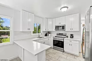 20 S Hillside Dr, Mount Olive, NJ 07828 - Photo 7