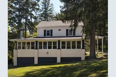 464 Buckhorn Dr, White Township, NJ 07823 - Photo 1