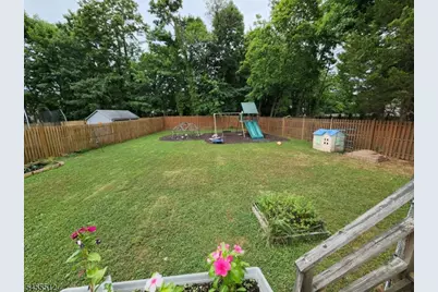 961 Crestwood Rd, Scotch Plains Township, NJ 07076 - Photo 3