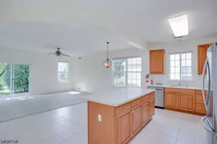 112 Kensington Cir, White Township, NJ 07823 - Photo 19