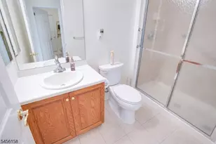 112 Kensington Cir, White Township, NJ 07823 - Photo 37
