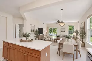 112 Kensington Cir, White Township, NJ 07823 - Photo 3