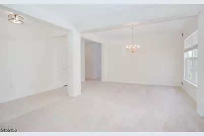 112 Kensington Cir, White Township, NJ 07823 - Photo 9