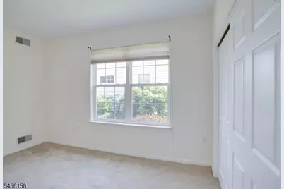 112 Kensington Cir, White Township, NJ 07823 - Photo 35