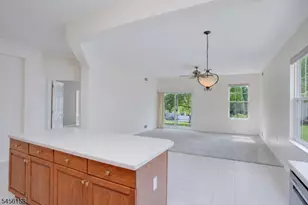 112 Kensington Cir, White Township, NJ 07823 - Photo 17