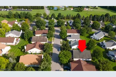 112 Kensington Cir, White Township, NJ 07823 - Photo 5