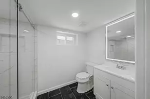 35 Wheeler St, Montclair, NJ 07042 - Photo 41