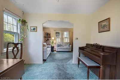 2075 Meadowview Rd, Scotch Plains Township, NJ 07076 - Photo 7