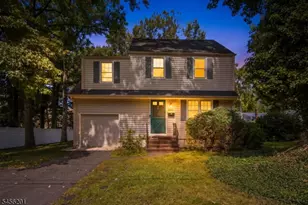 2075 Meadowview Rd, Scotch Plains Township, NJ 07076 - Photo 29