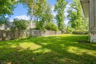 2075 Meadowview Rd, Scotch Plains Township, NJ 07076 - Photo 27