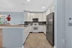 351 Victoria Dr, Bridgewater, NJ 08807 - Photo 9